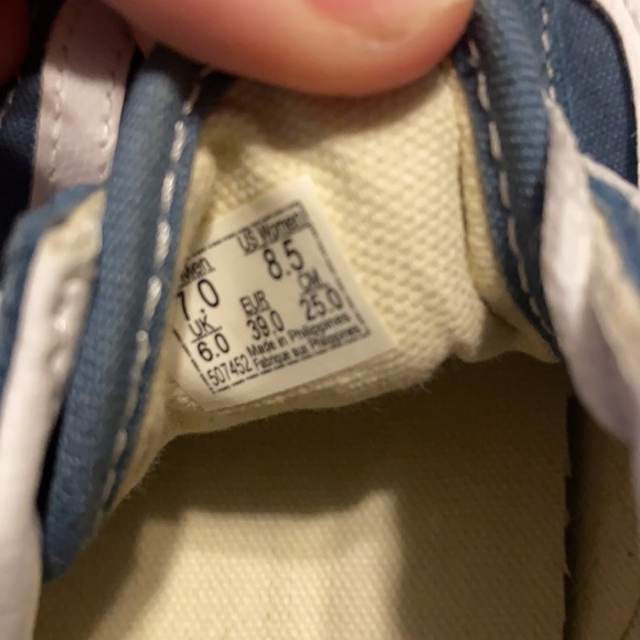 Blue vans with laces only wore once! - Picture 4 of 5